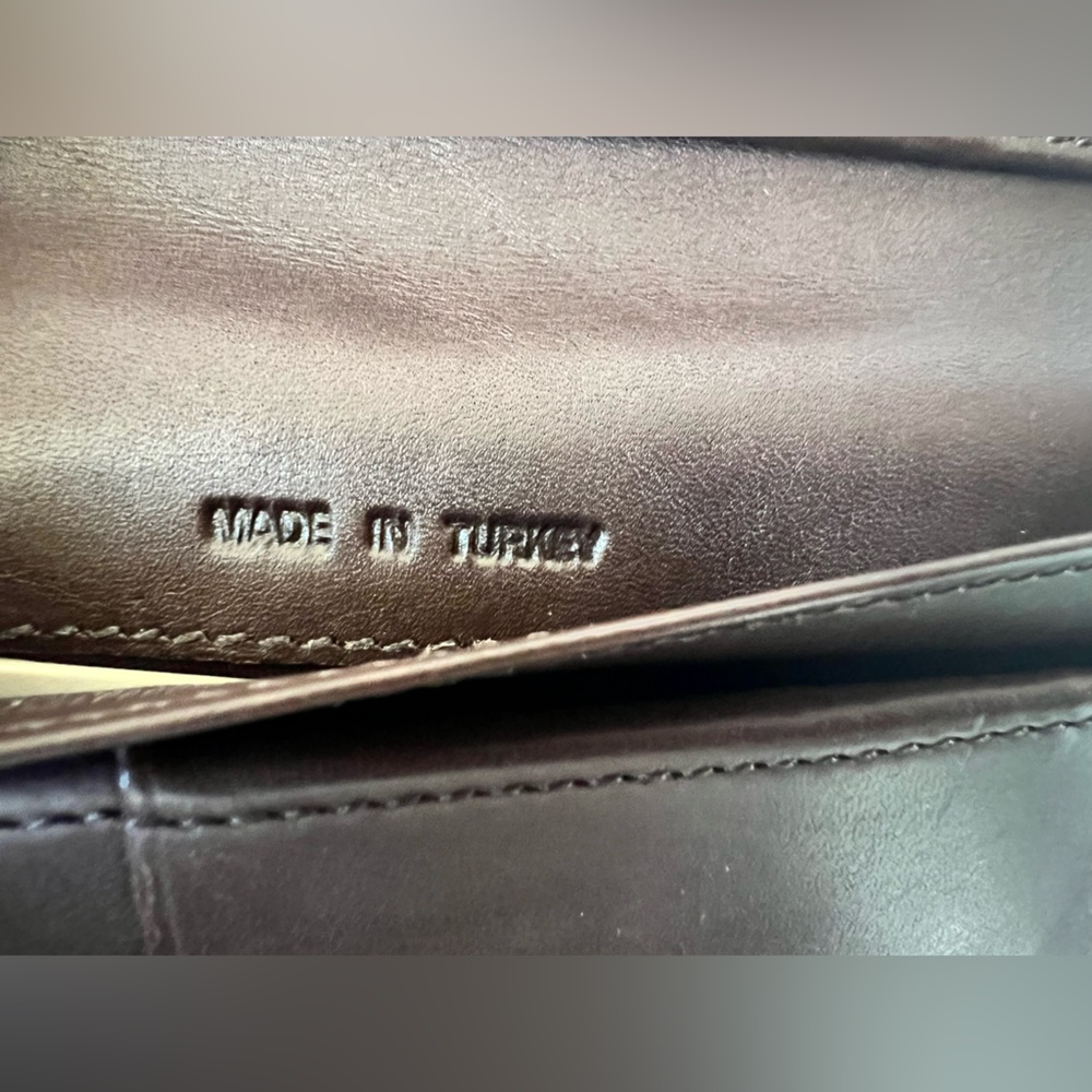 Coach trifold leather wallet EUC - Picture 11 of 11